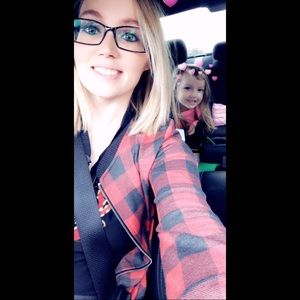 Meet your Posher, Mandy